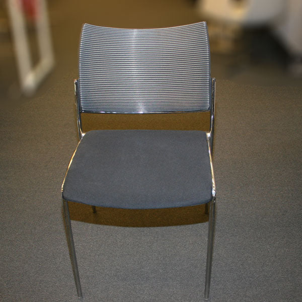 Konferansestol sort mesh BALI krom ben