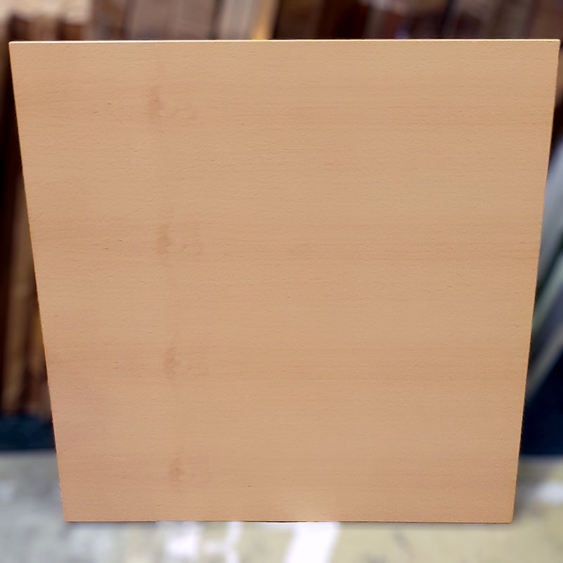 Plate  bøk 80 x 80 Fora Form