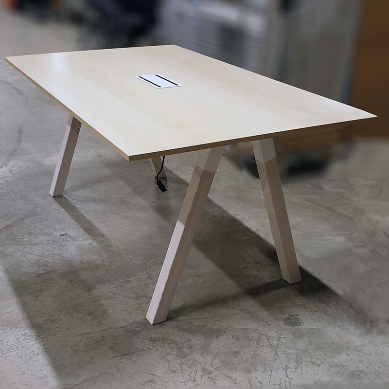 Møtebord bjerk EFG 200 x 120 x 90cm høyde