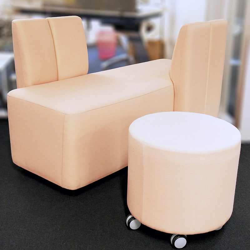 Sofa 2 seter lys rosa Four Design FourLikes Scooter