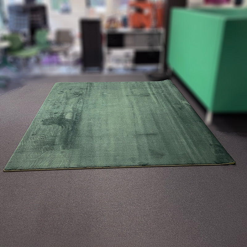 Teppe grønt Ege Epoca 240 x 220 grønn overlock