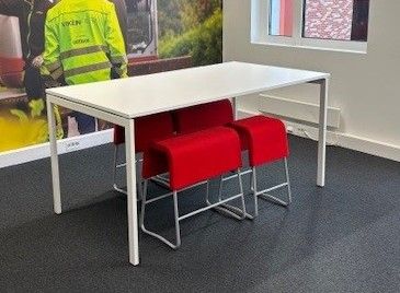 Møtebord hvitt 180 x 100 x 90 hvitt understell