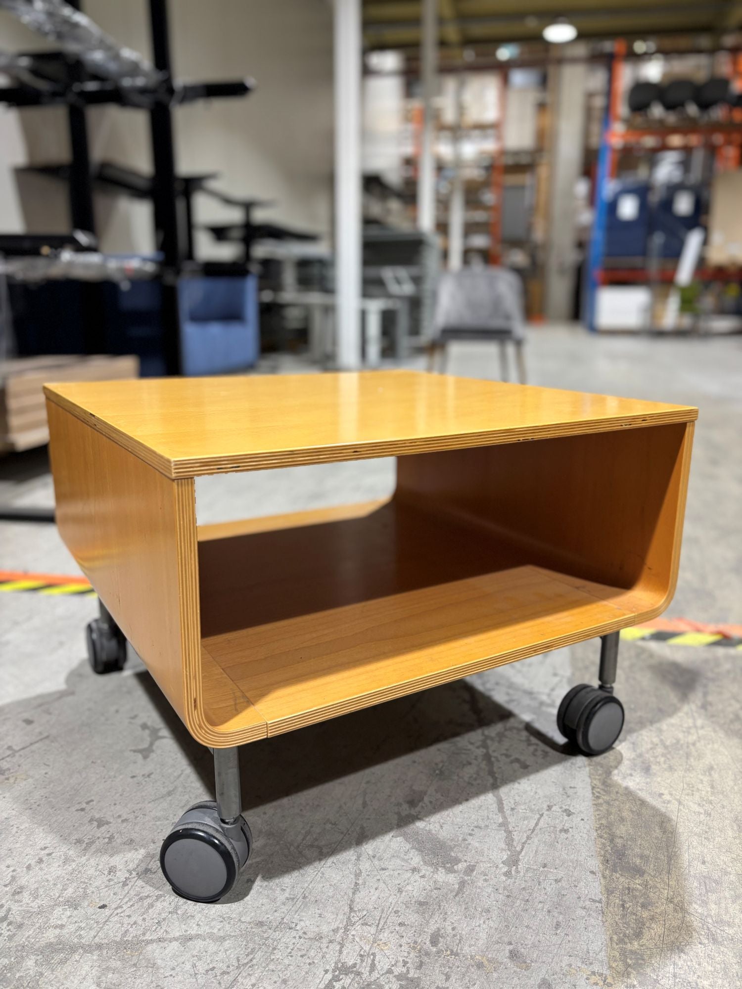 Modul bord bøk 60 x 60 ben med hjul