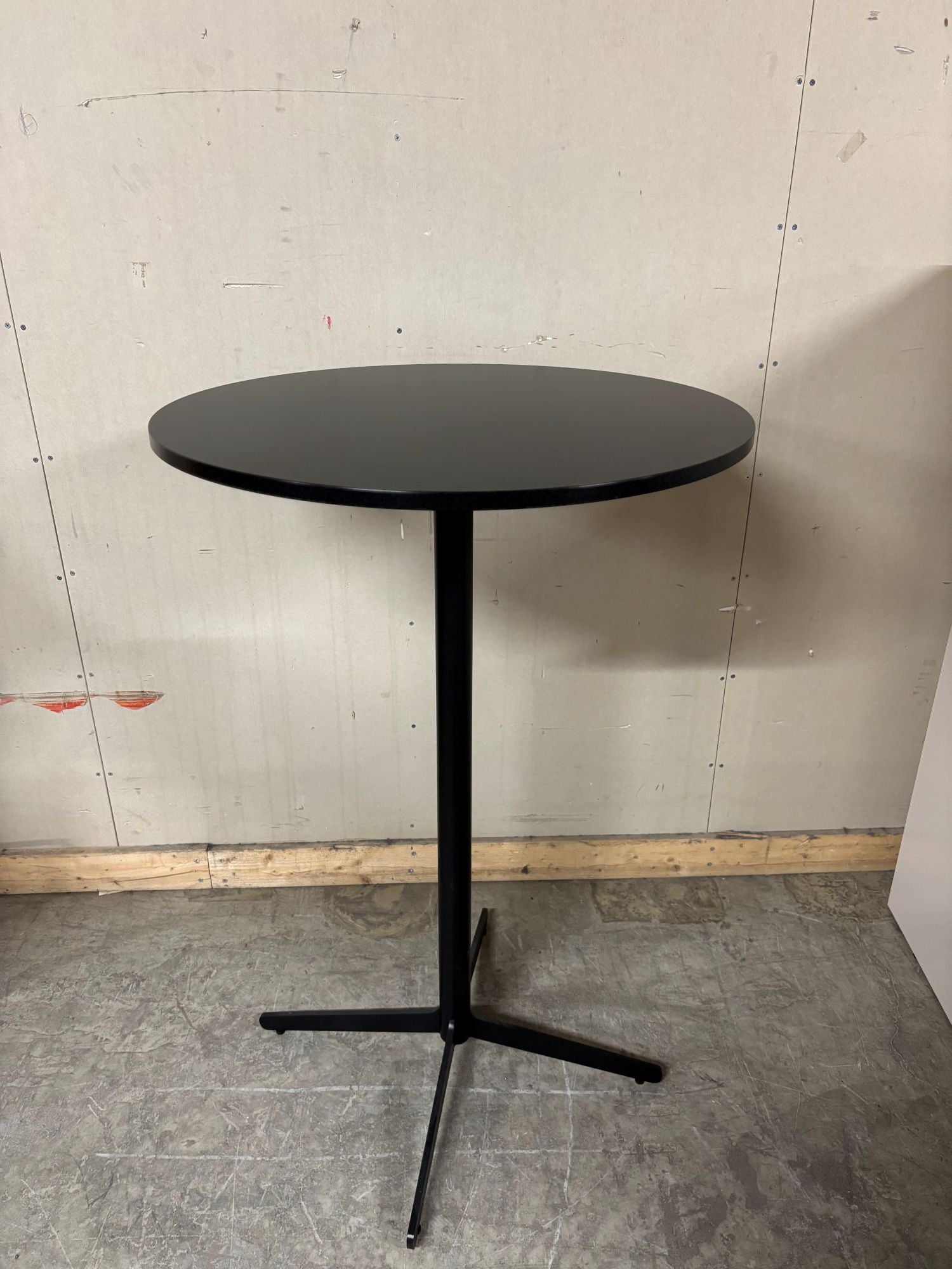 Ståbord sort Ø 70 h 106 sort understell