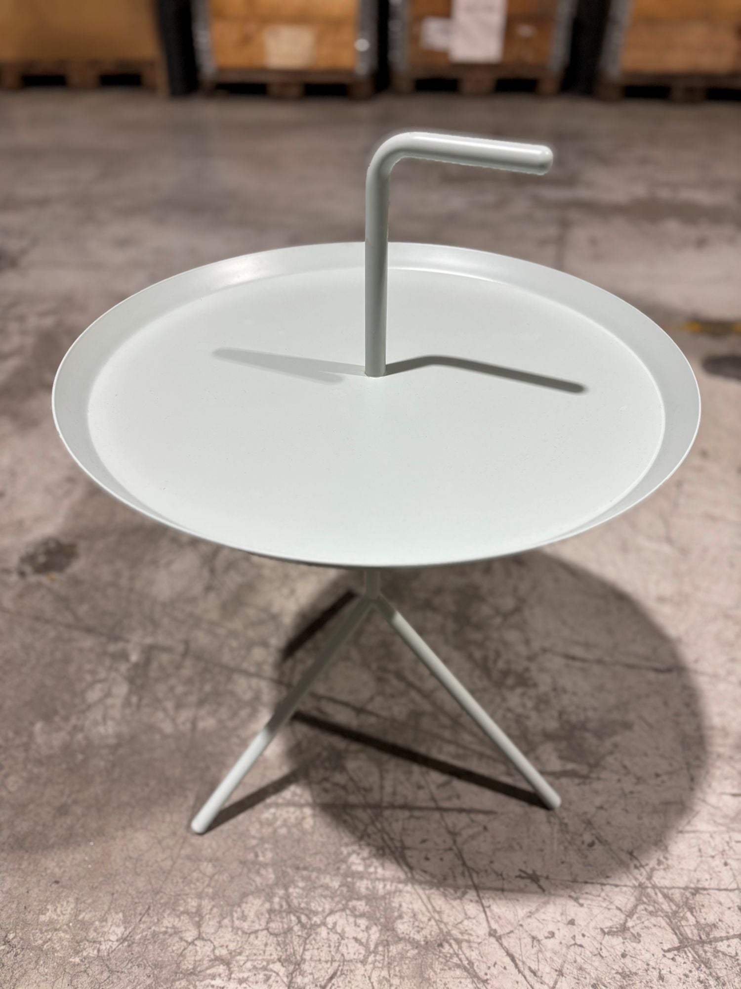 Sofabord lys grønn Ø48 H65 Hay