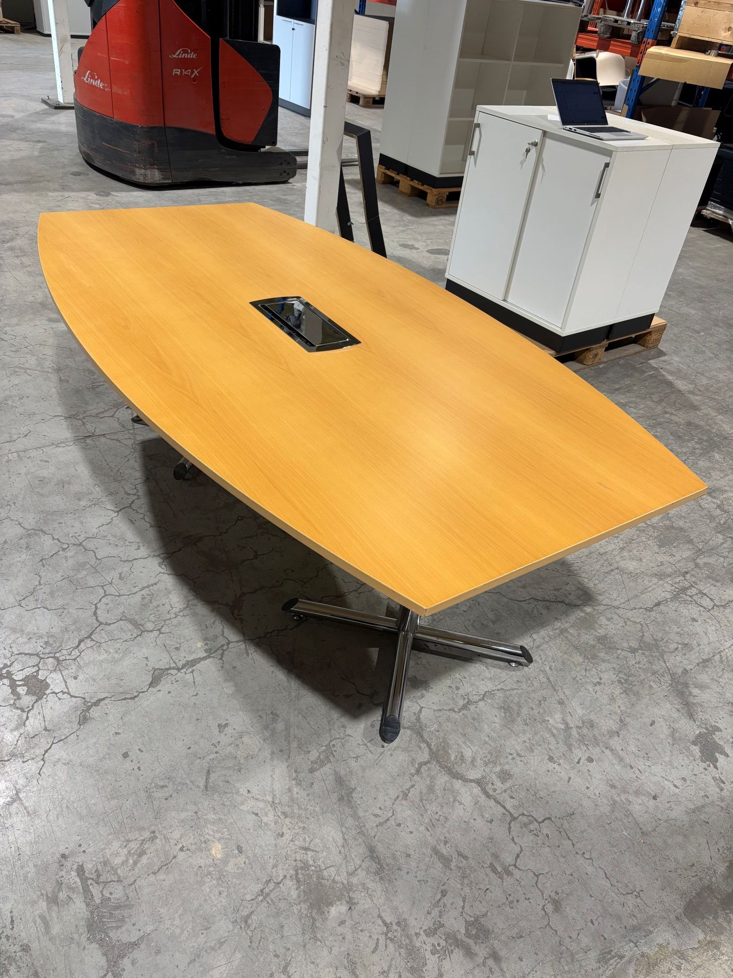 Plate møte bøk B210 D118/80 1 luke med strøm