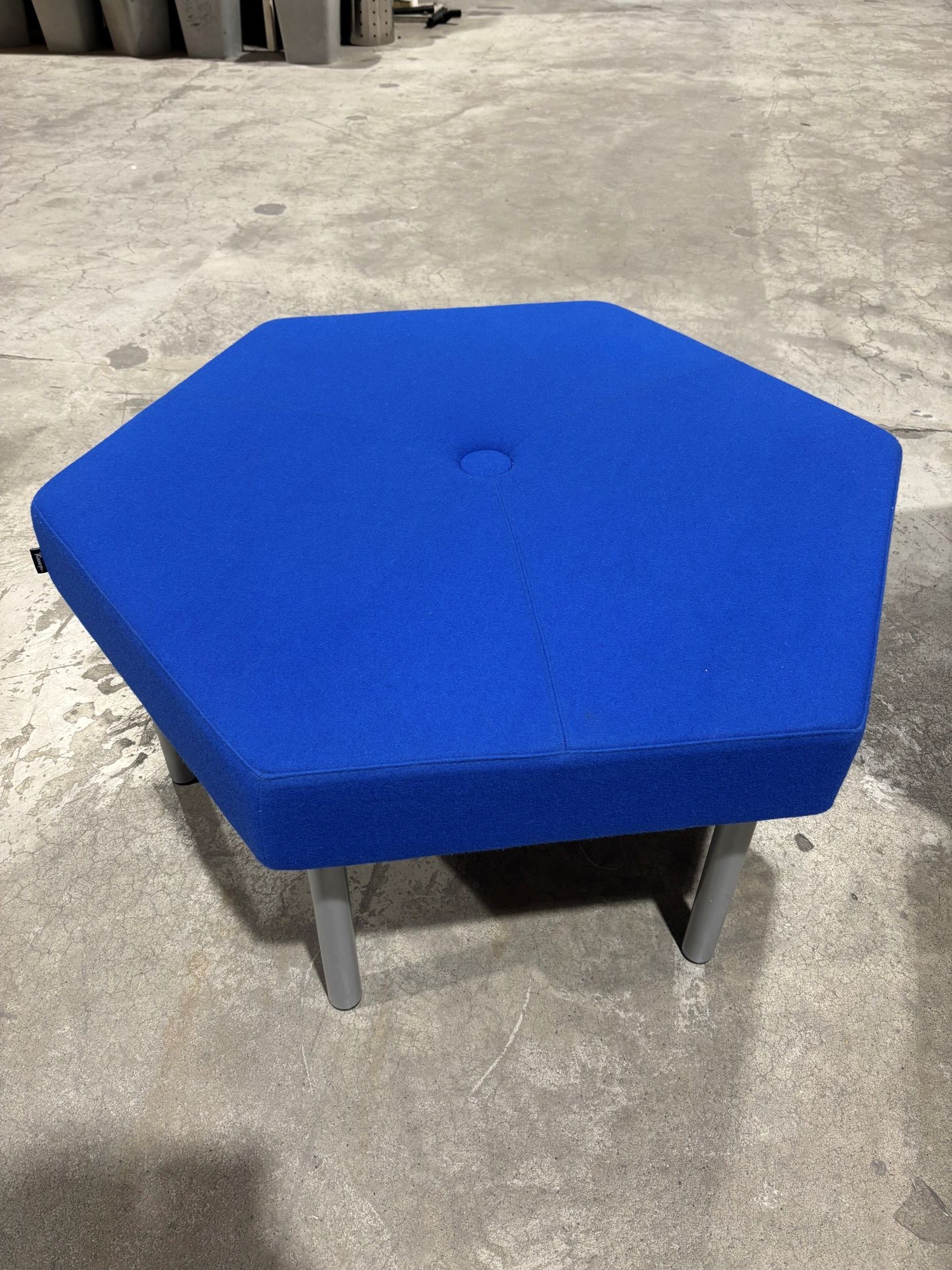 Puff blå Kinnarps Trixagon 80 x 80 x 44