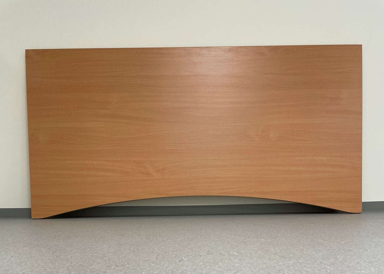 Plate bøk 160 x 80/70 cm magebue