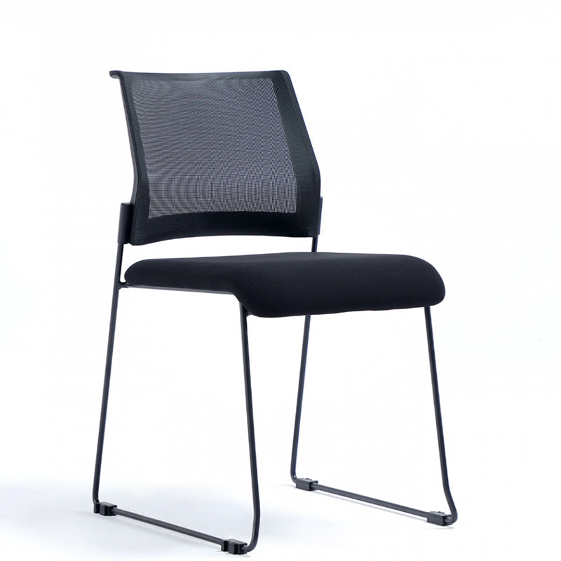 Konferansestol sort mesh KS Fanny kunstskinn i sete