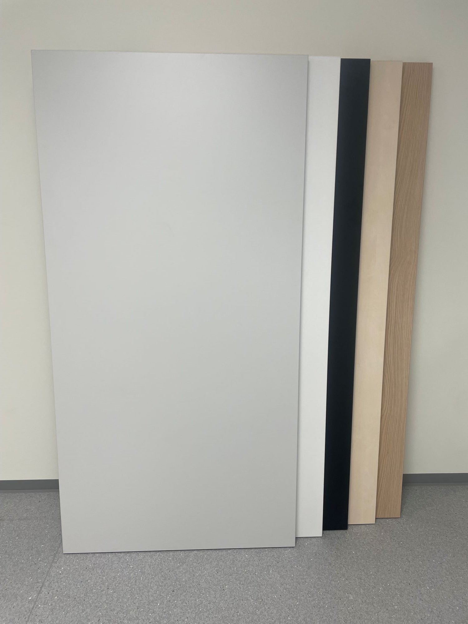 Plate lys grå 120 x 80 cm