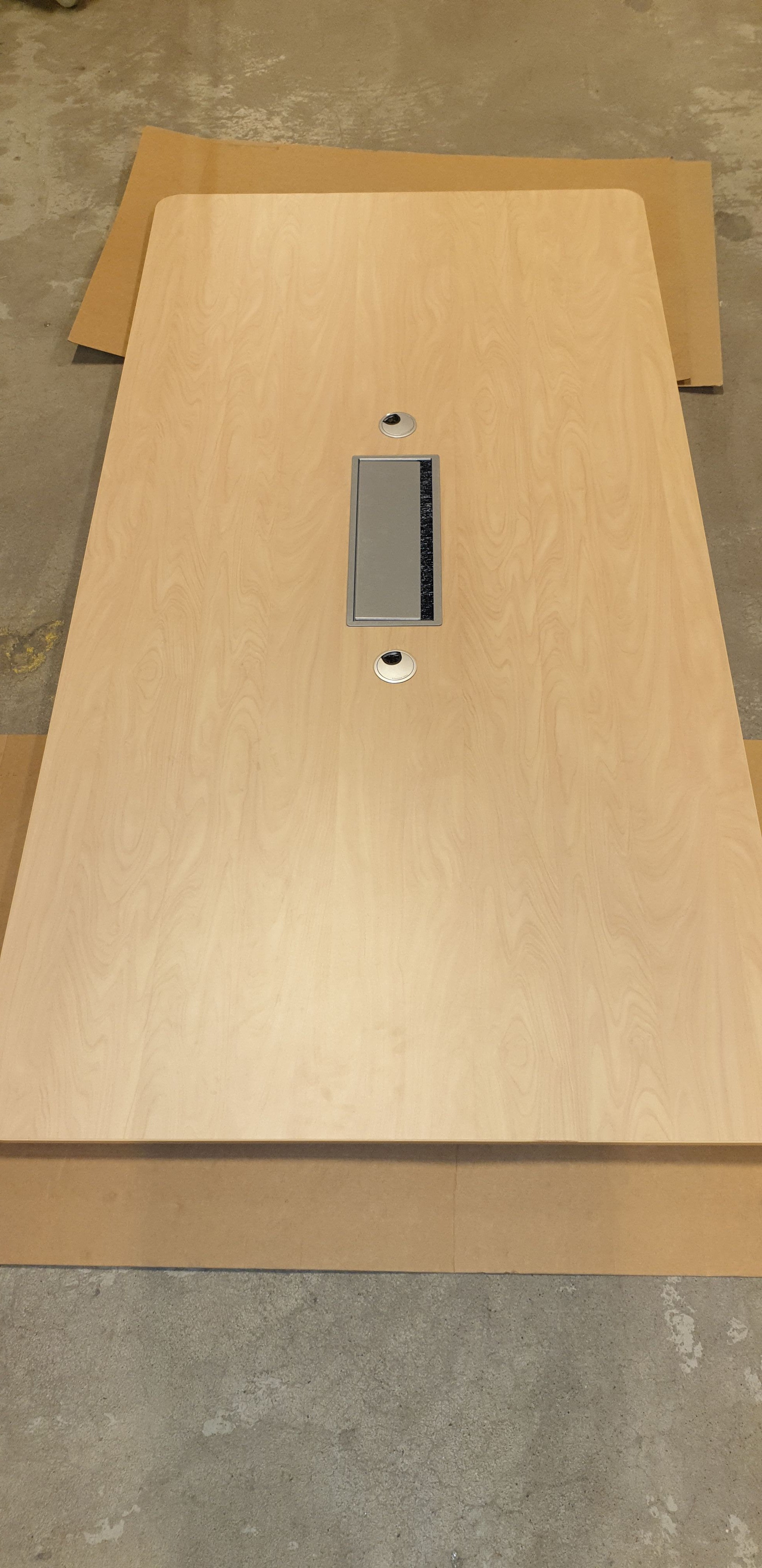 Møtebord bjerk 200 x 100 Fora Form runde hjørner