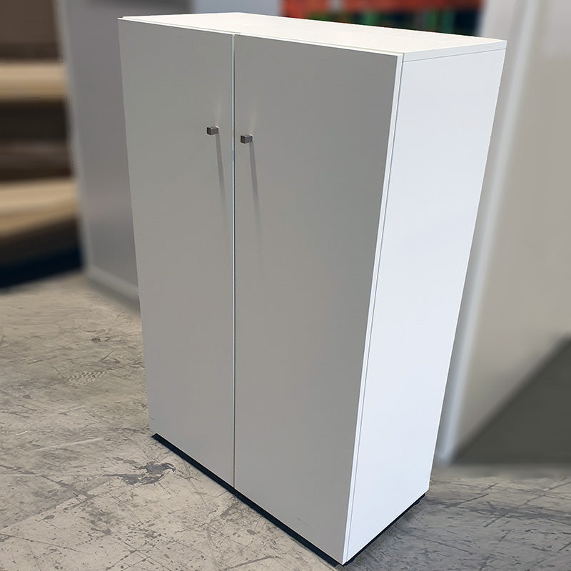 Skap 3P hvit slagdører Duba B8 80 x 40 x 124