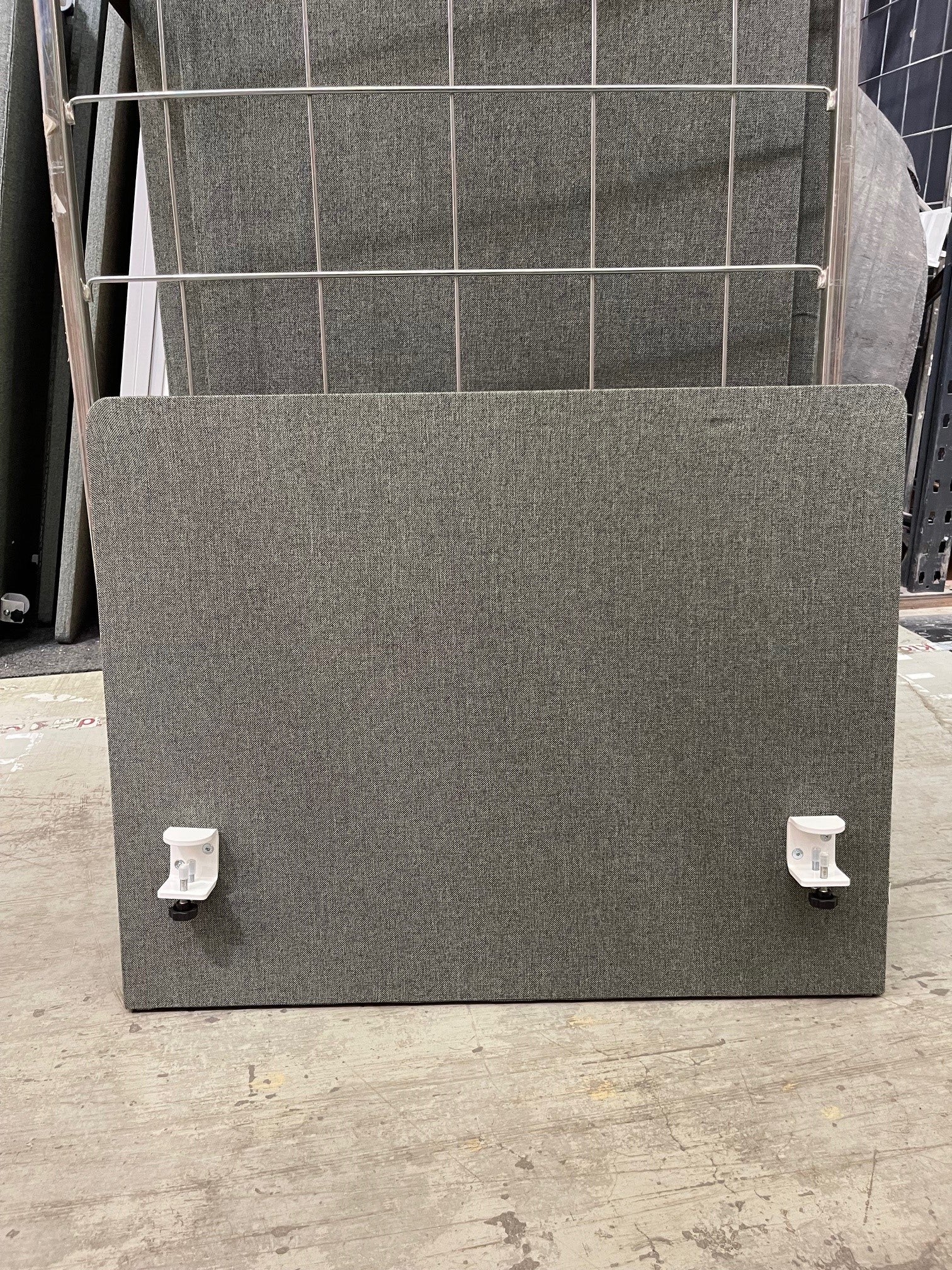 Skillevegg bord grønnmelert 83 x 65 Zilenzio