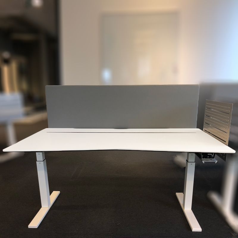 Skrivebord komplett hvit Duba B8 160 x 90 hvitt elektrisk hev/senk understell