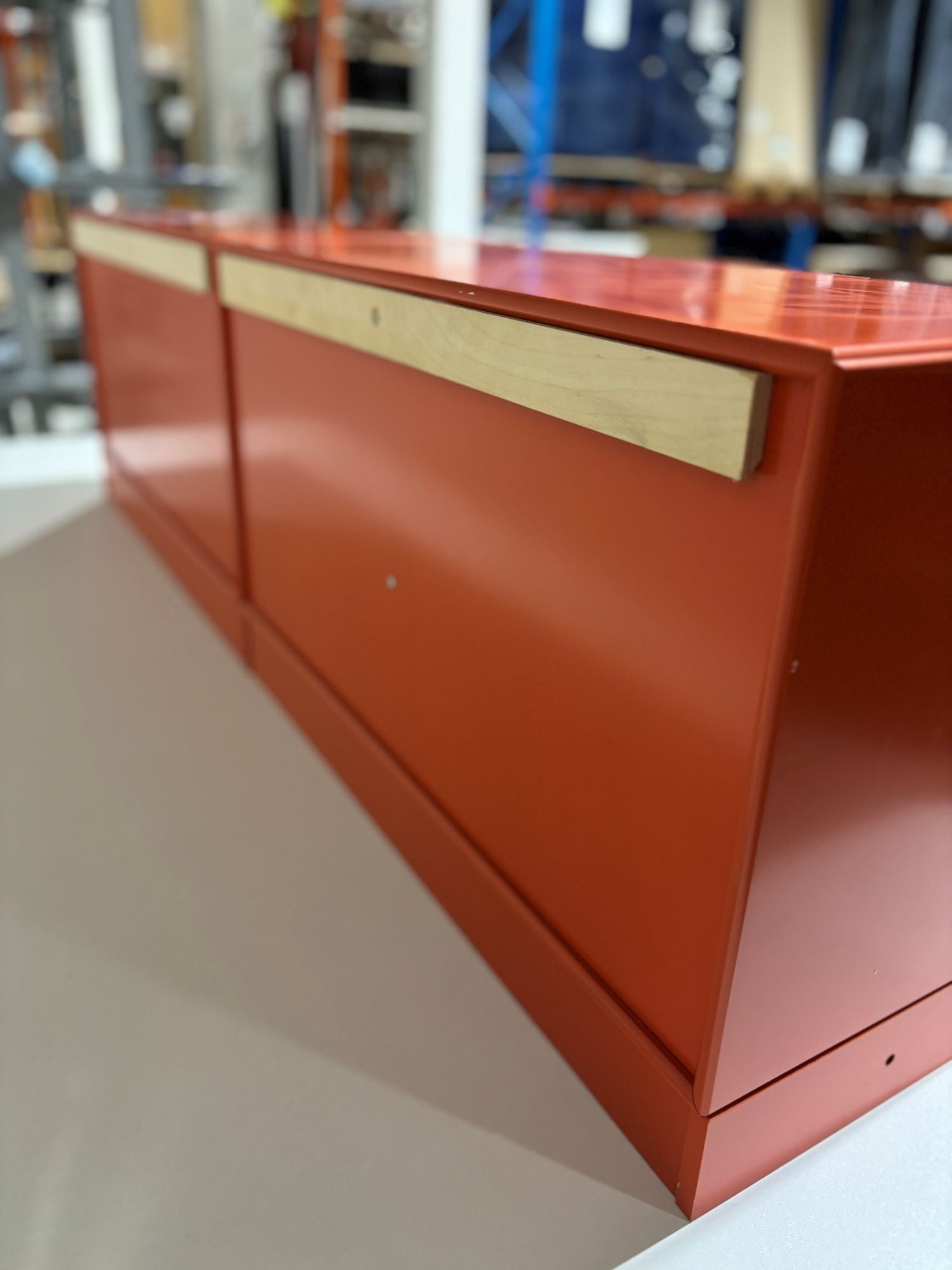 Skap modul Montana orange 70 x 30 x 43 på sokkel