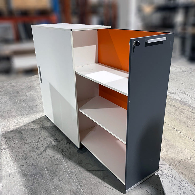 Tårnskap 3P hvit høyre Holmris 40 x 90 x 114 cm antrasitt dør orange innvendig låsbart