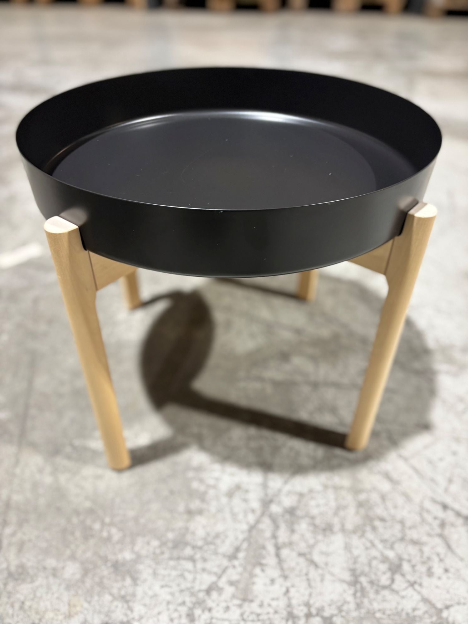Sofabord sort Ø45 H41 Ikea bøk ben