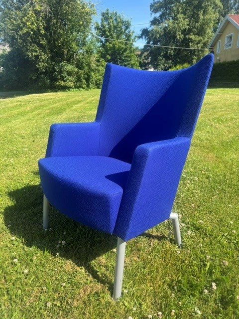 Loungestol blå Kinnarps Invito grått understell