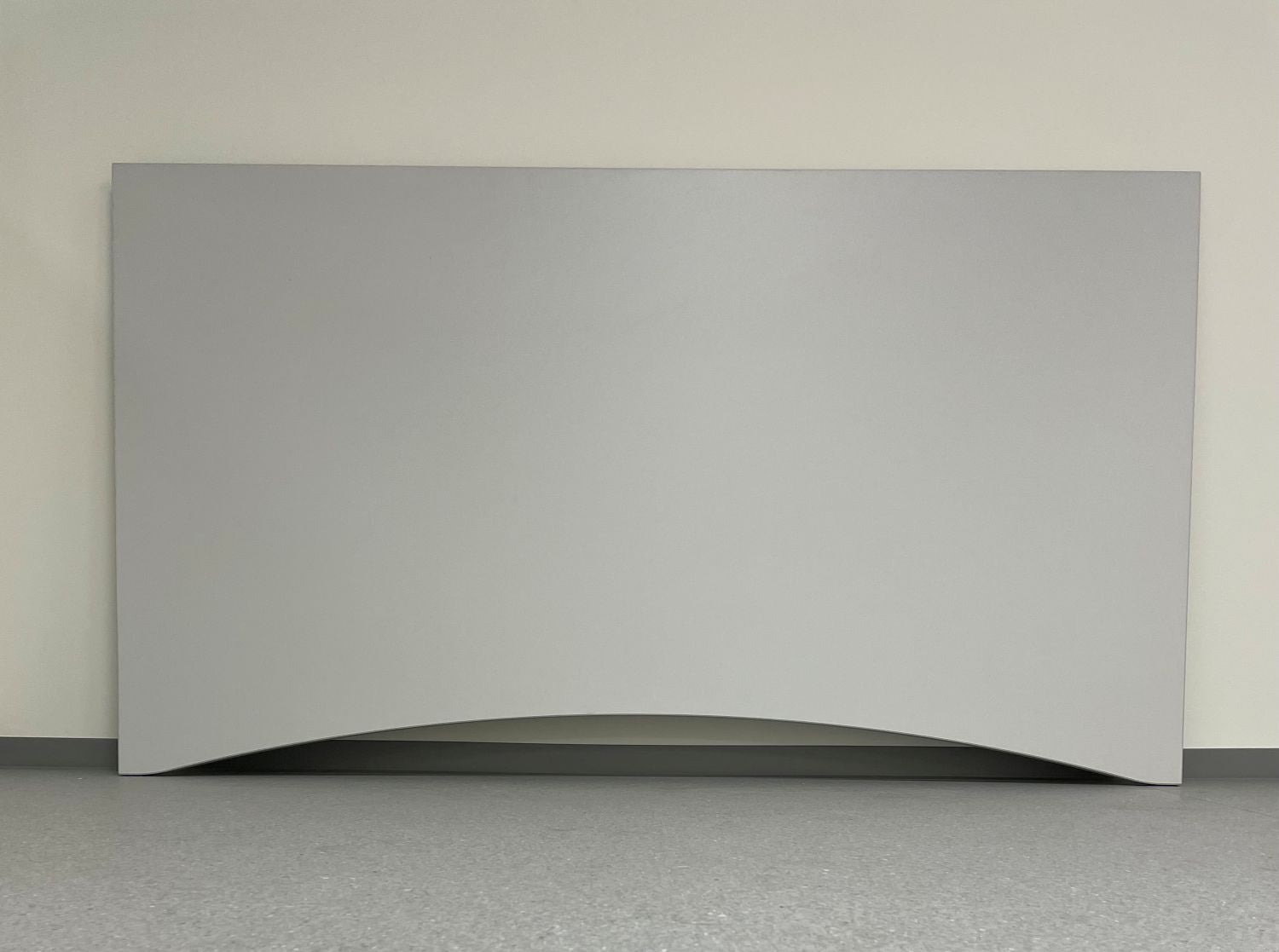Plate grå 180 x 90/80 cm magebue