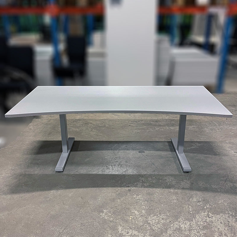 Plate hvit 140 x 90/80 cm magebue