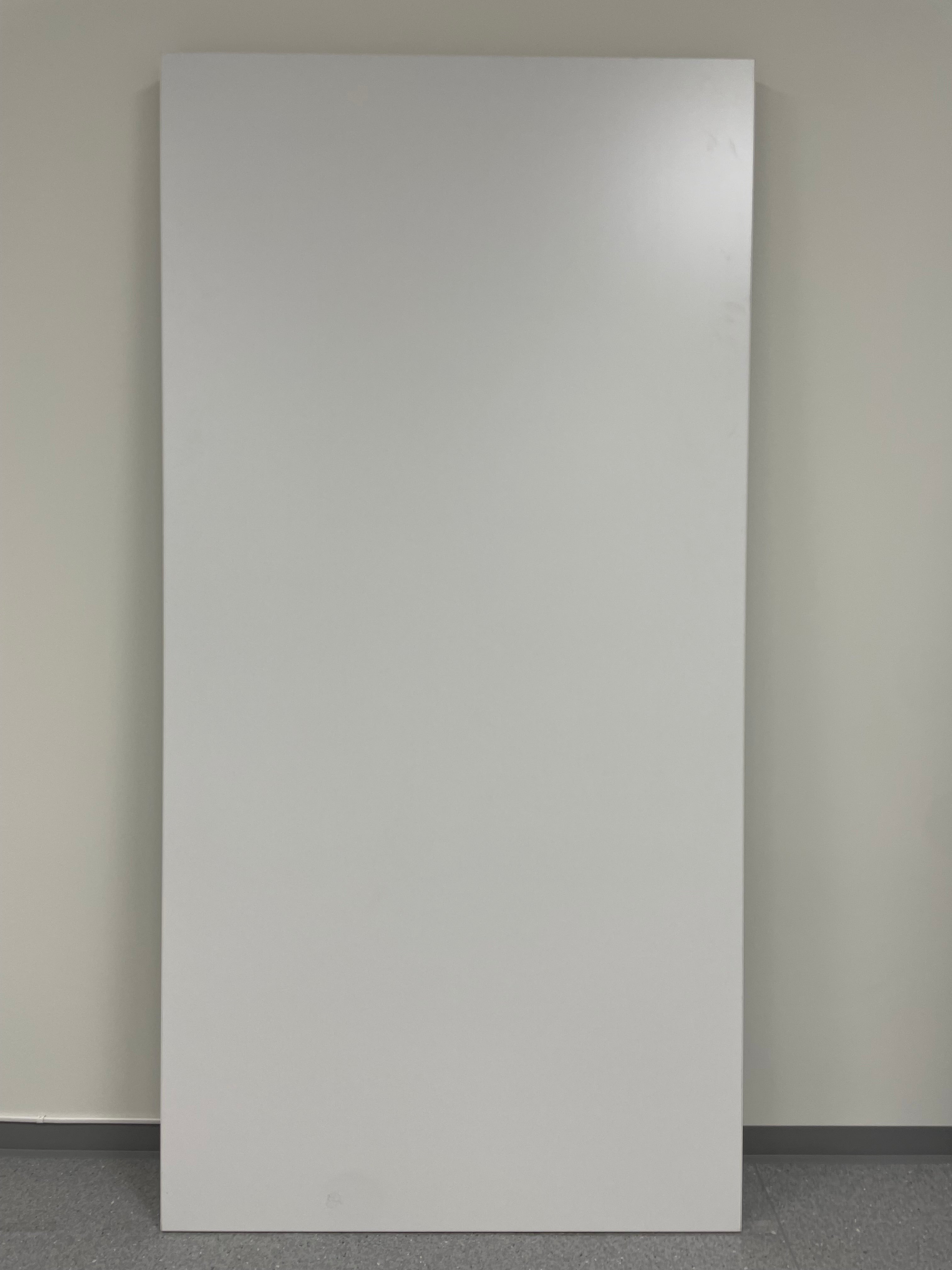 Plate hvit 120 x 80 cm