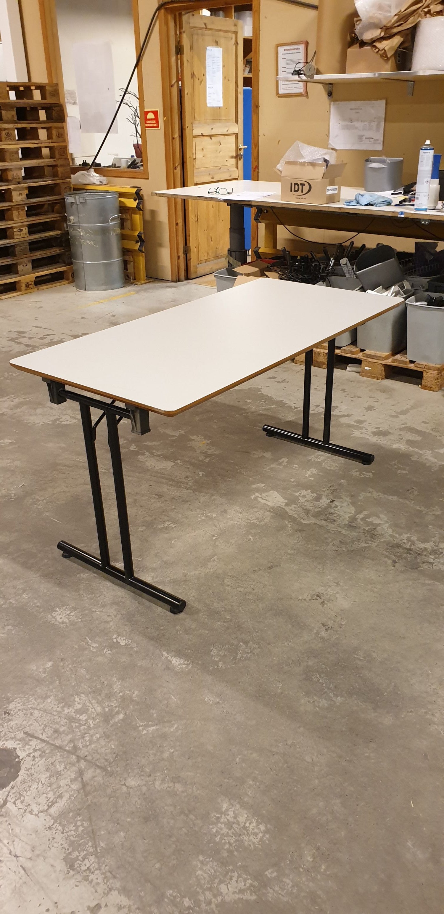 Bord, sammenleggbar, 140x70, lys grå