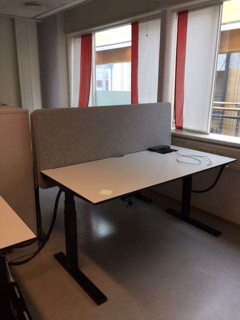 Skillevegg bord grå 160 x 65 ull 3 cm tykkelse