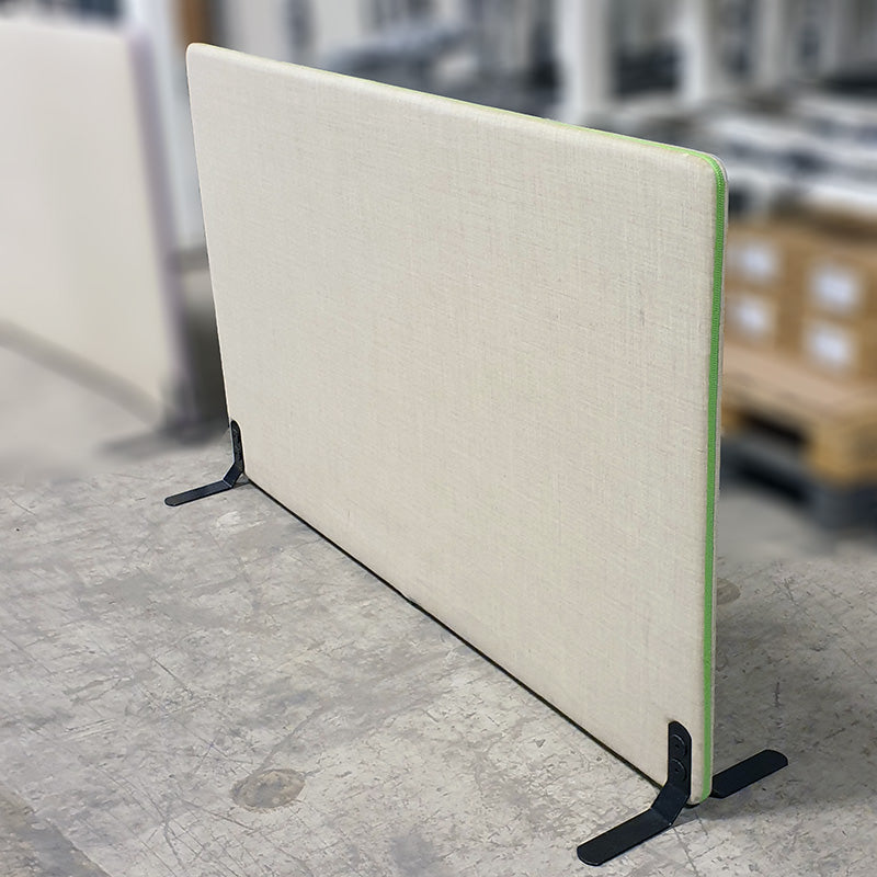 Skillevegg gulv beige 165 x 104 Götessons grønn glidelås