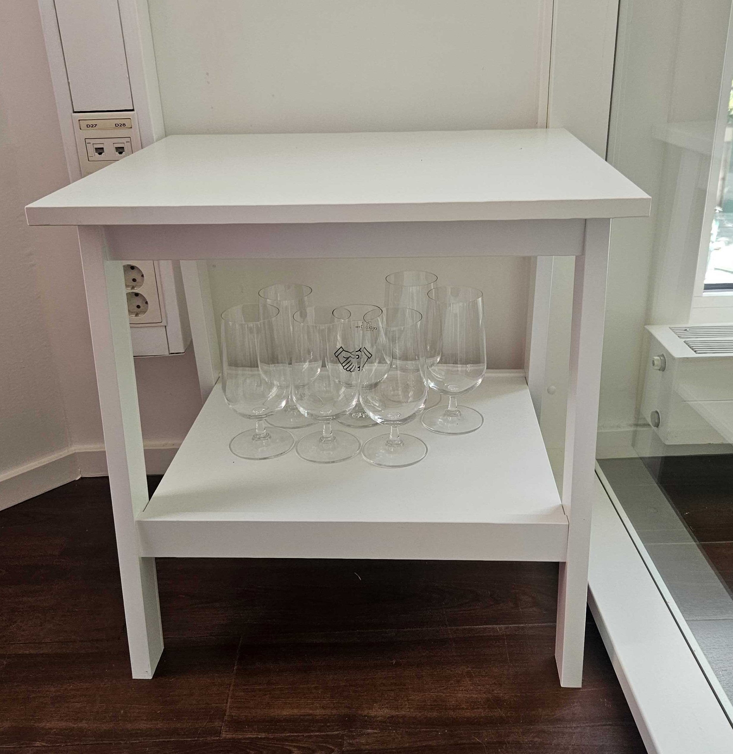 Sofabord hvitt Ikea Lunnarp 55x45x55 cm