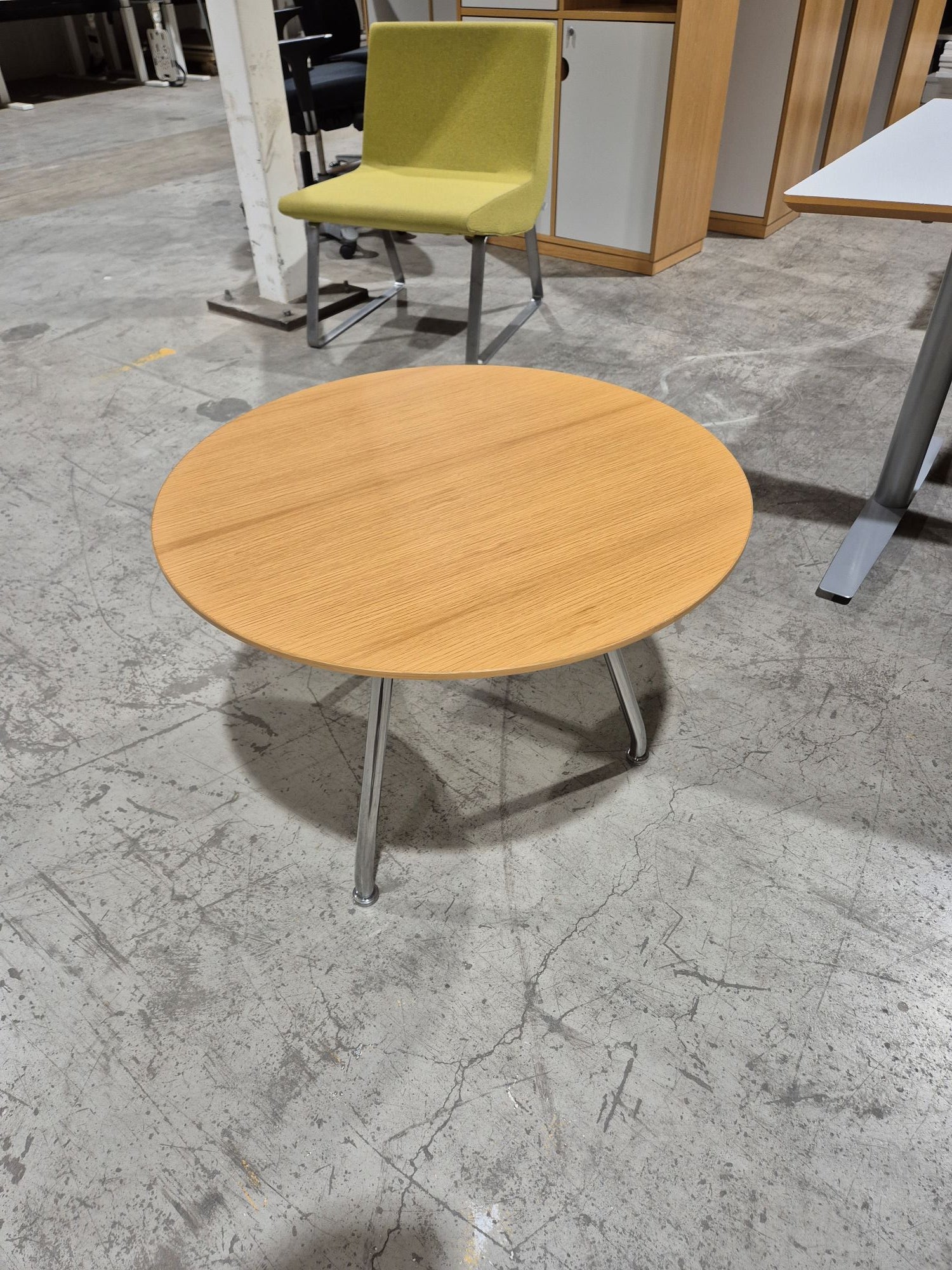 Sofabord eik Ø70xH50 Fora Form krom ben