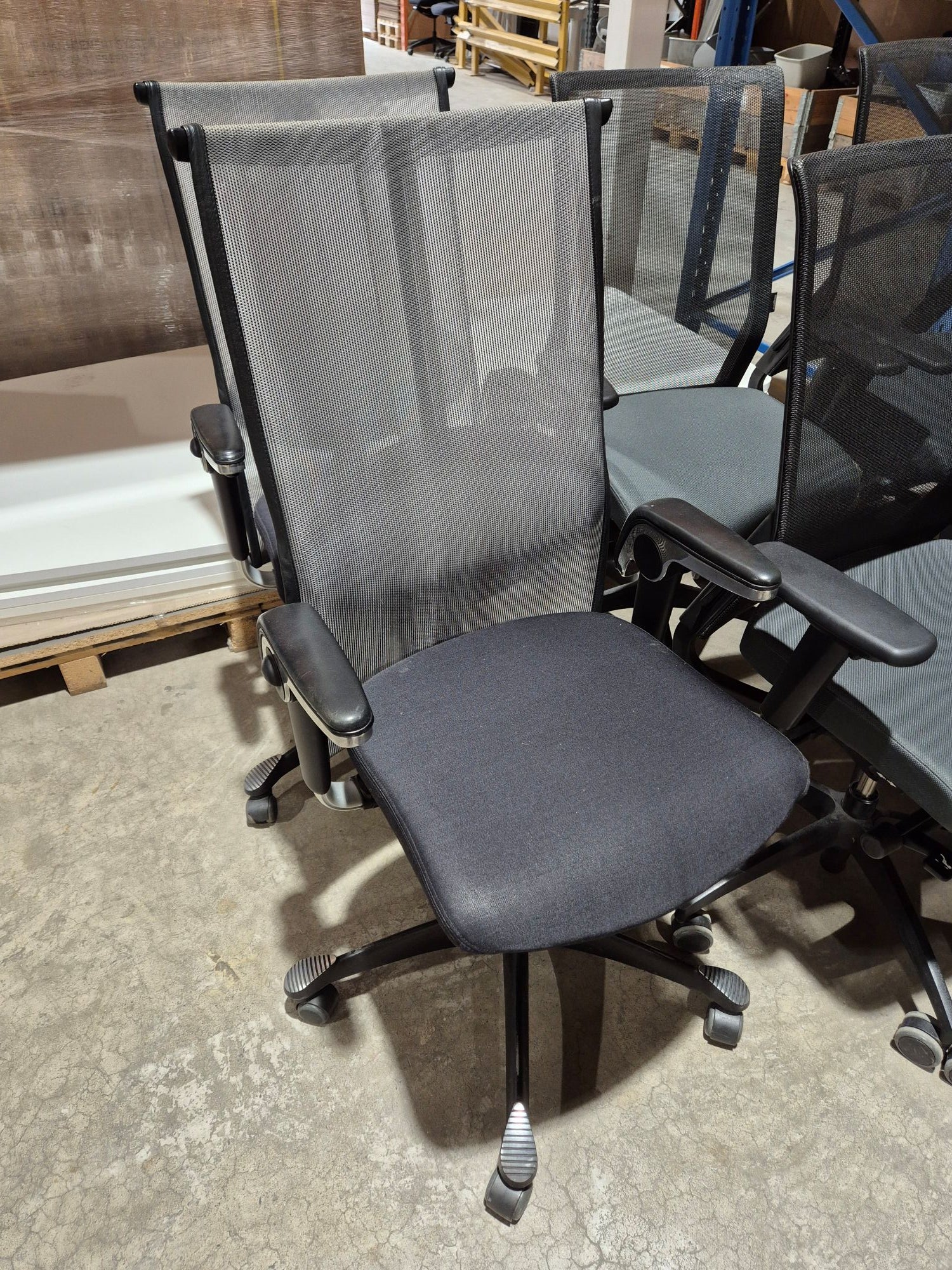 Kontorstol sort mesh Håg H09 armlen