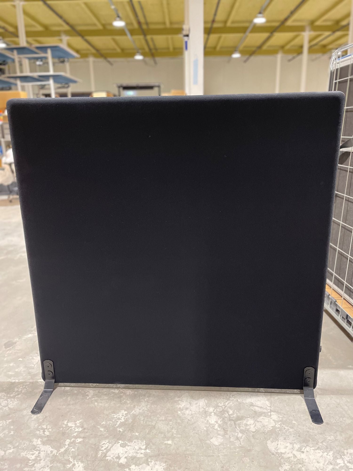 Skillevegg gulv sort Götessons 140 x 142